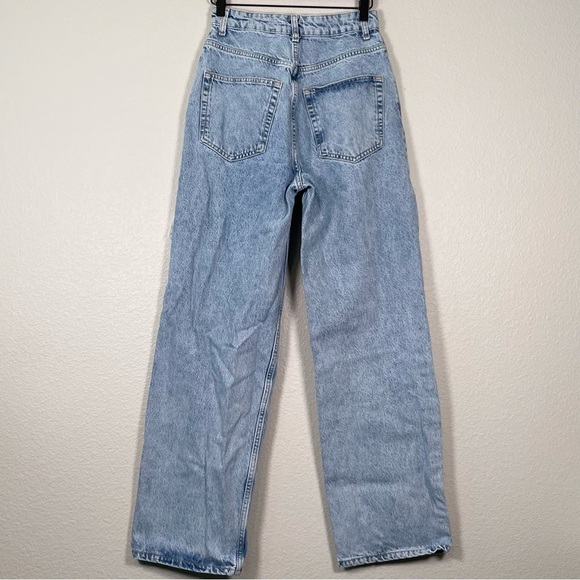 Topshop Ripped High Waist Oversize Mom Jeans - Picture 3 of 8